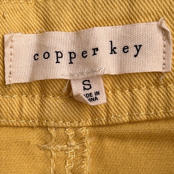 Copper Key Small Yellow - Picture 3 of 6
